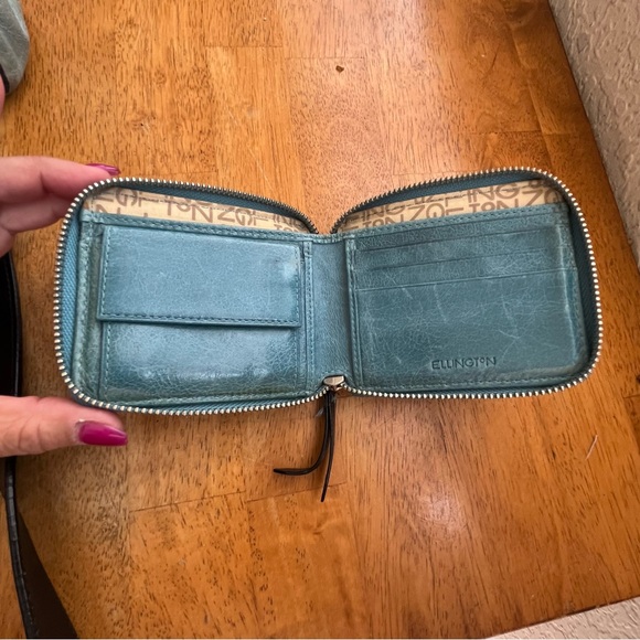 ✨Rare Find✨ Vintage Y2K Ellington Bella Leather Handbag Wallet Set 👜✨ - Picture 12 of 16
